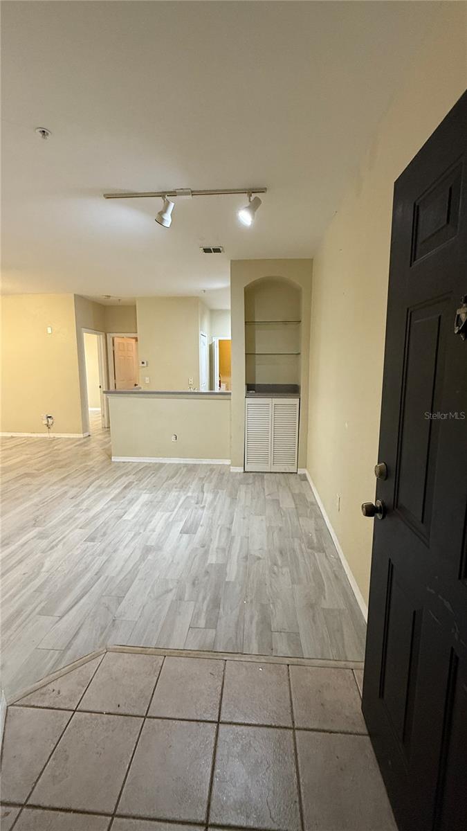 Image 3 of 28 For 2525 Maitland Crossing Way 205