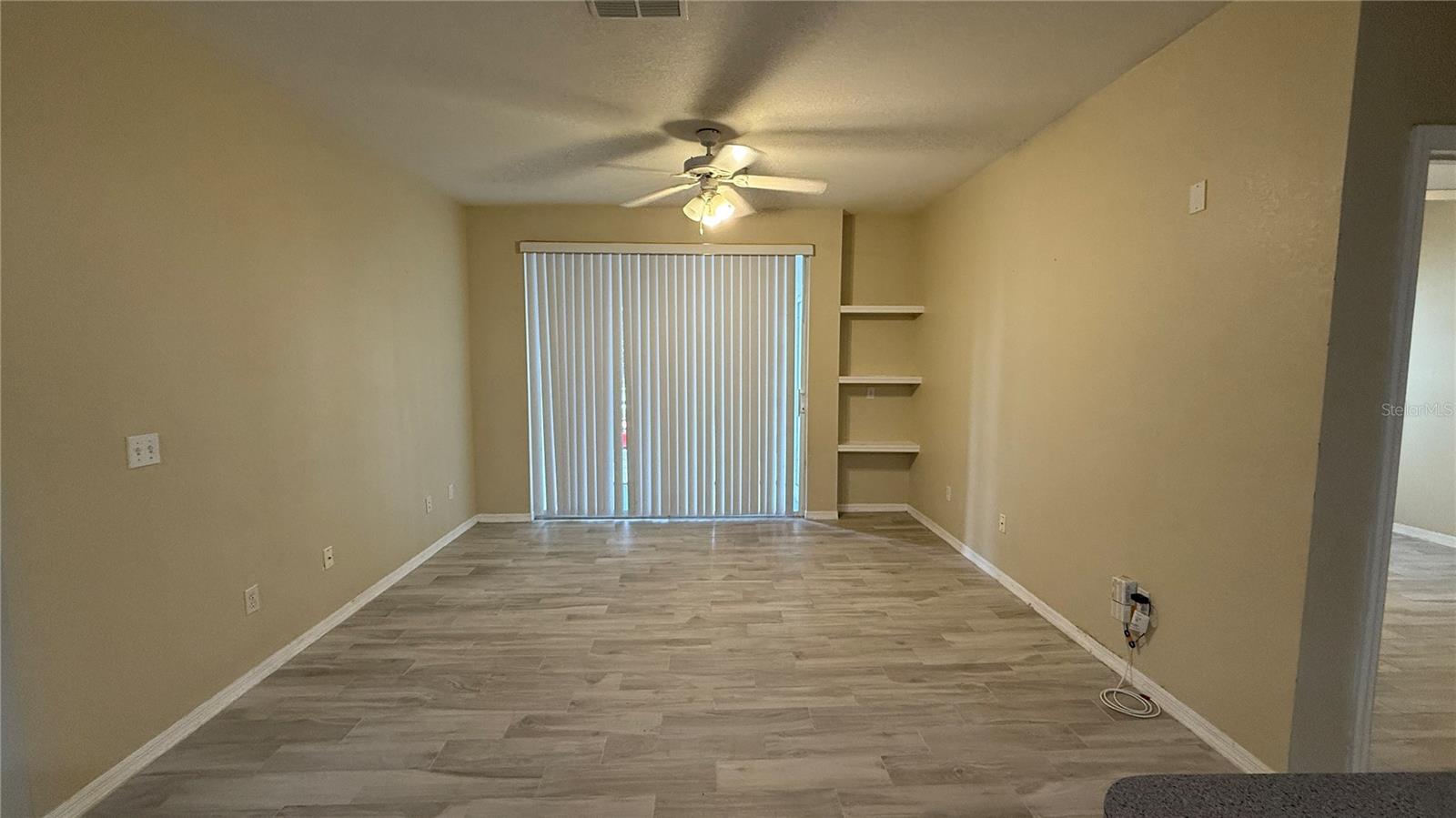 Image 4 of 28 For 2525 Maitland Crossing Way 205