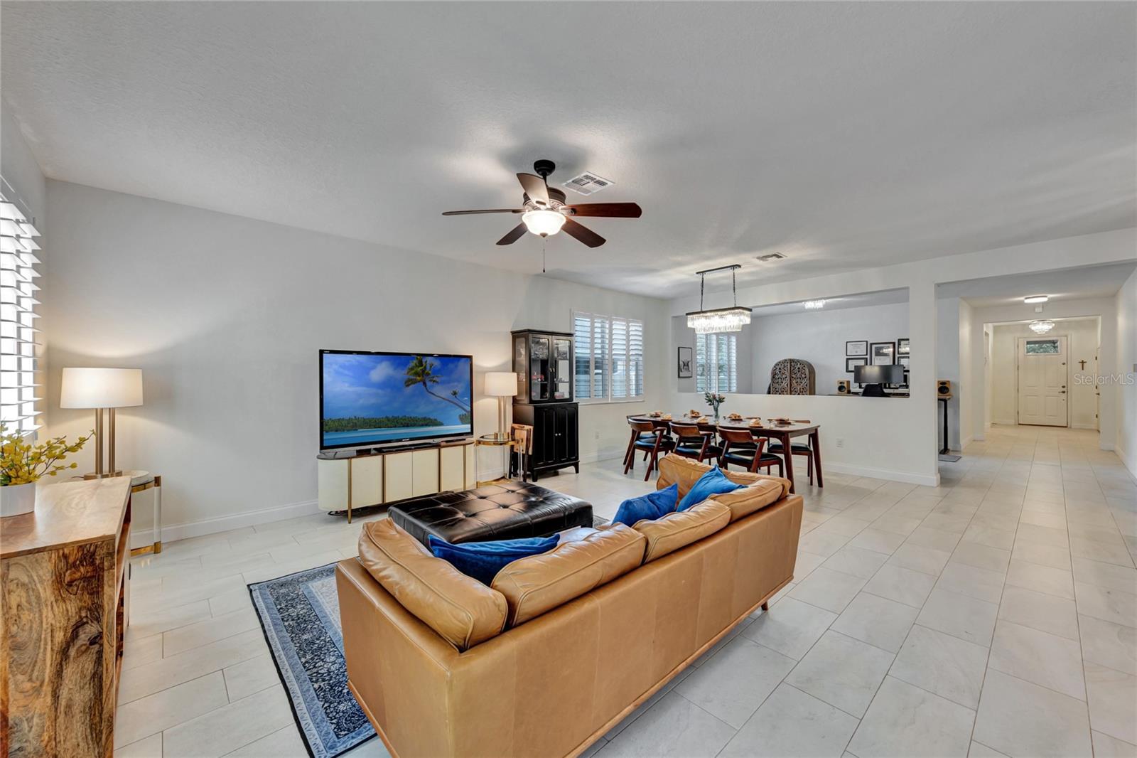 Image 6 of 34 For 8827 Arrabida Lane