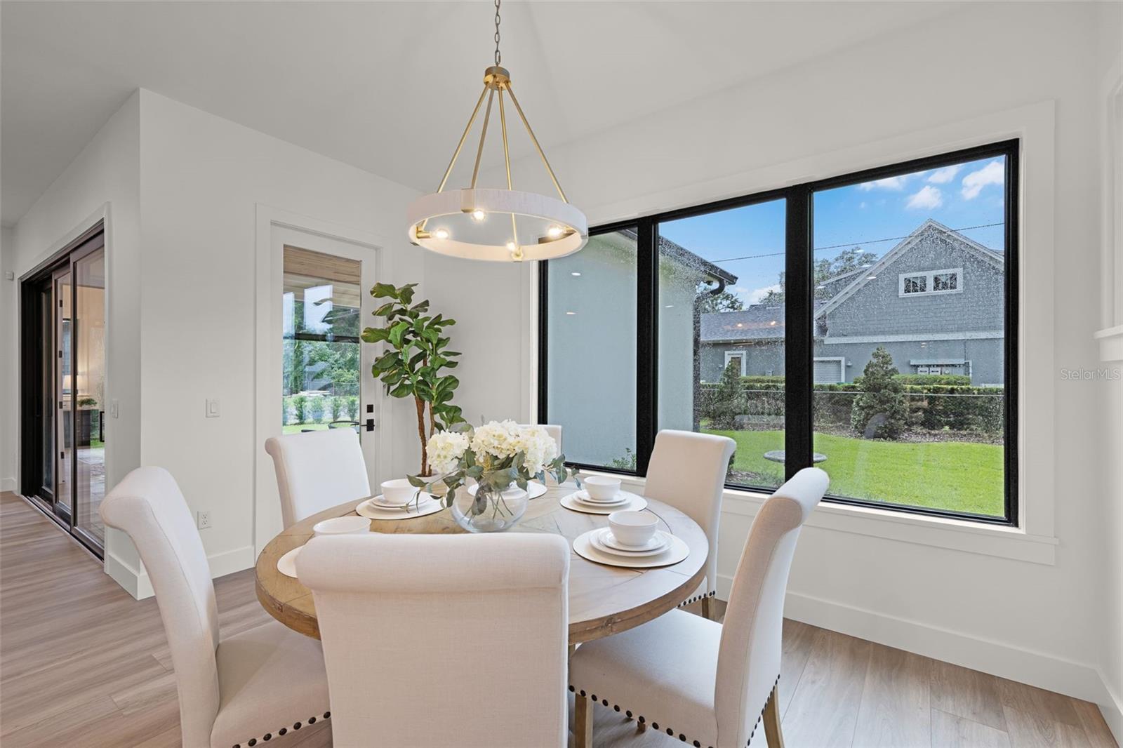 Image 10 of 56 For 284 Donald Drive