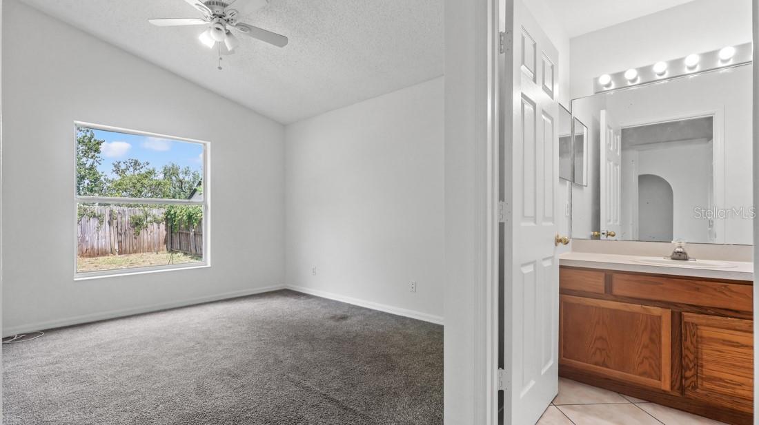 Image 10 of 22 For 2808 Ridge Cove Court
