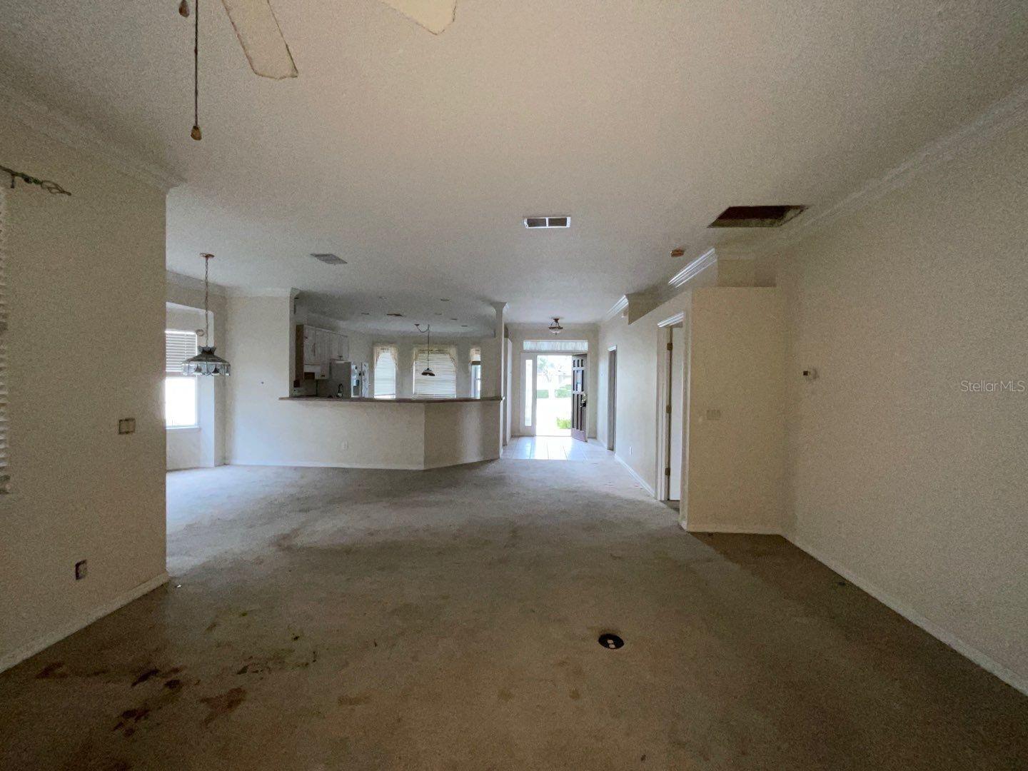 Image 10 of 26 For 2625 Queen Mary Place