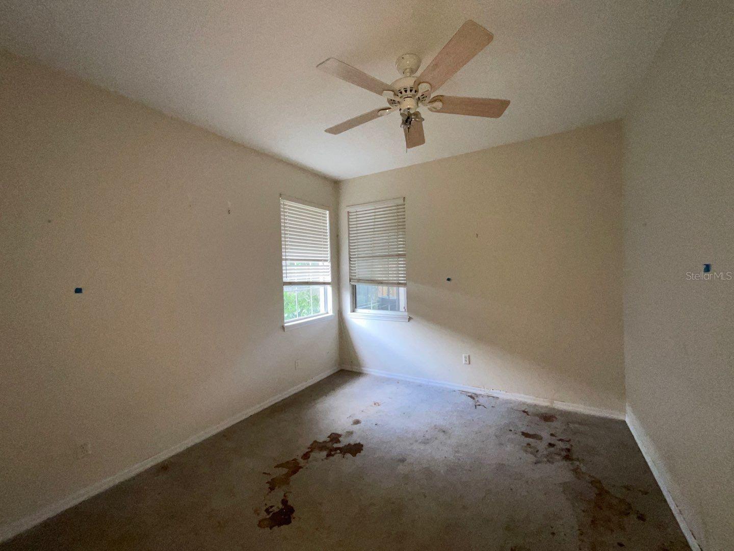 Image 17 of 26 For 2625 Queen Mary Place