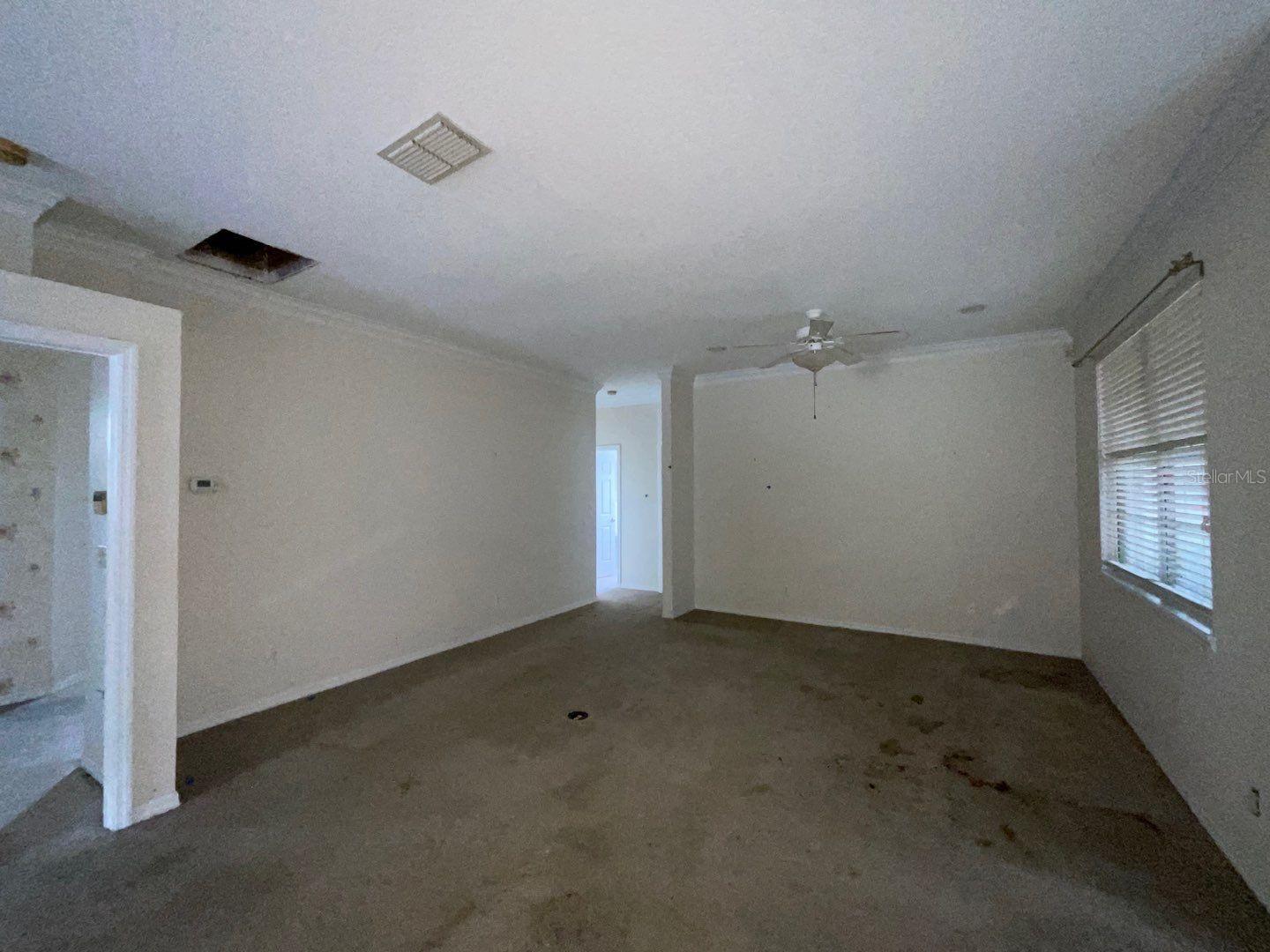 Image 9 of 26 For 2625 Queen Mary Place