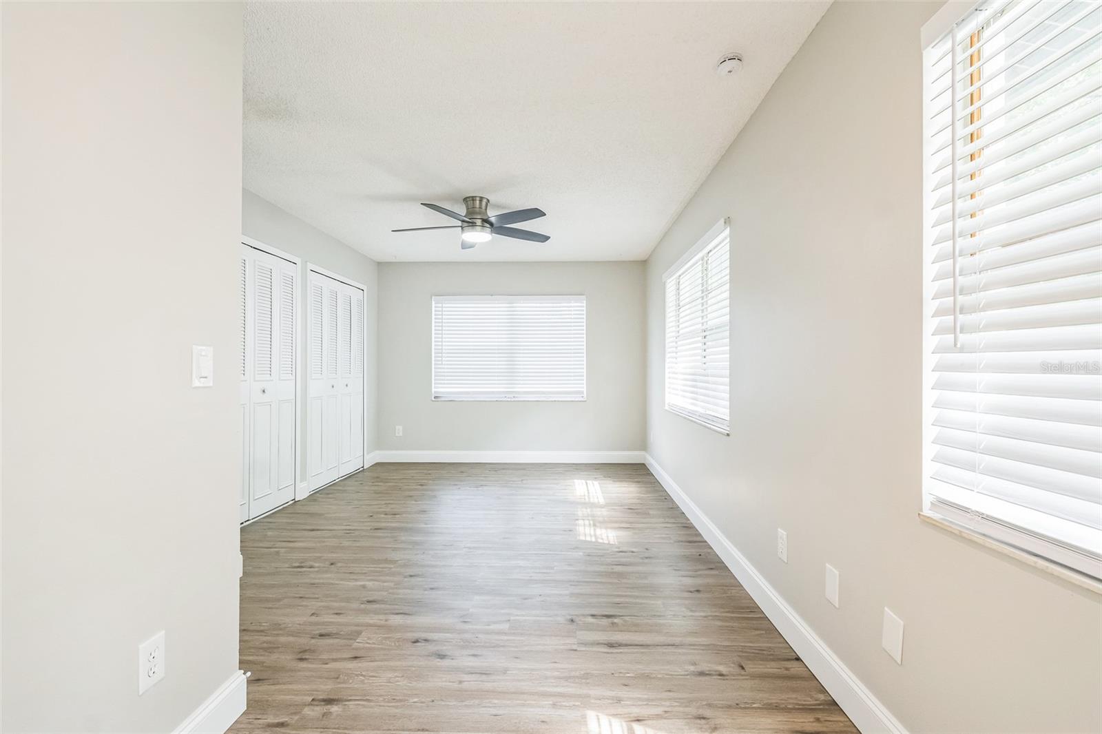 Image 20 of 26 For 1811 Queen Palm Drive