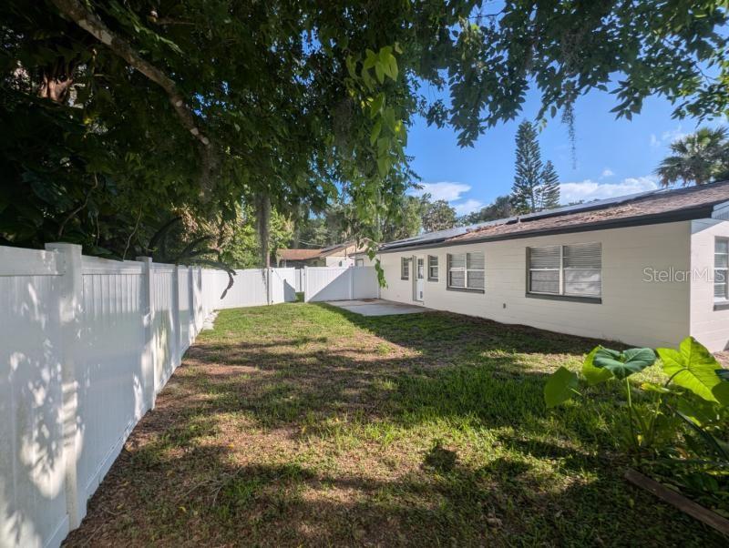 Image 26 of 26 For 1811 Queen Palm Drive