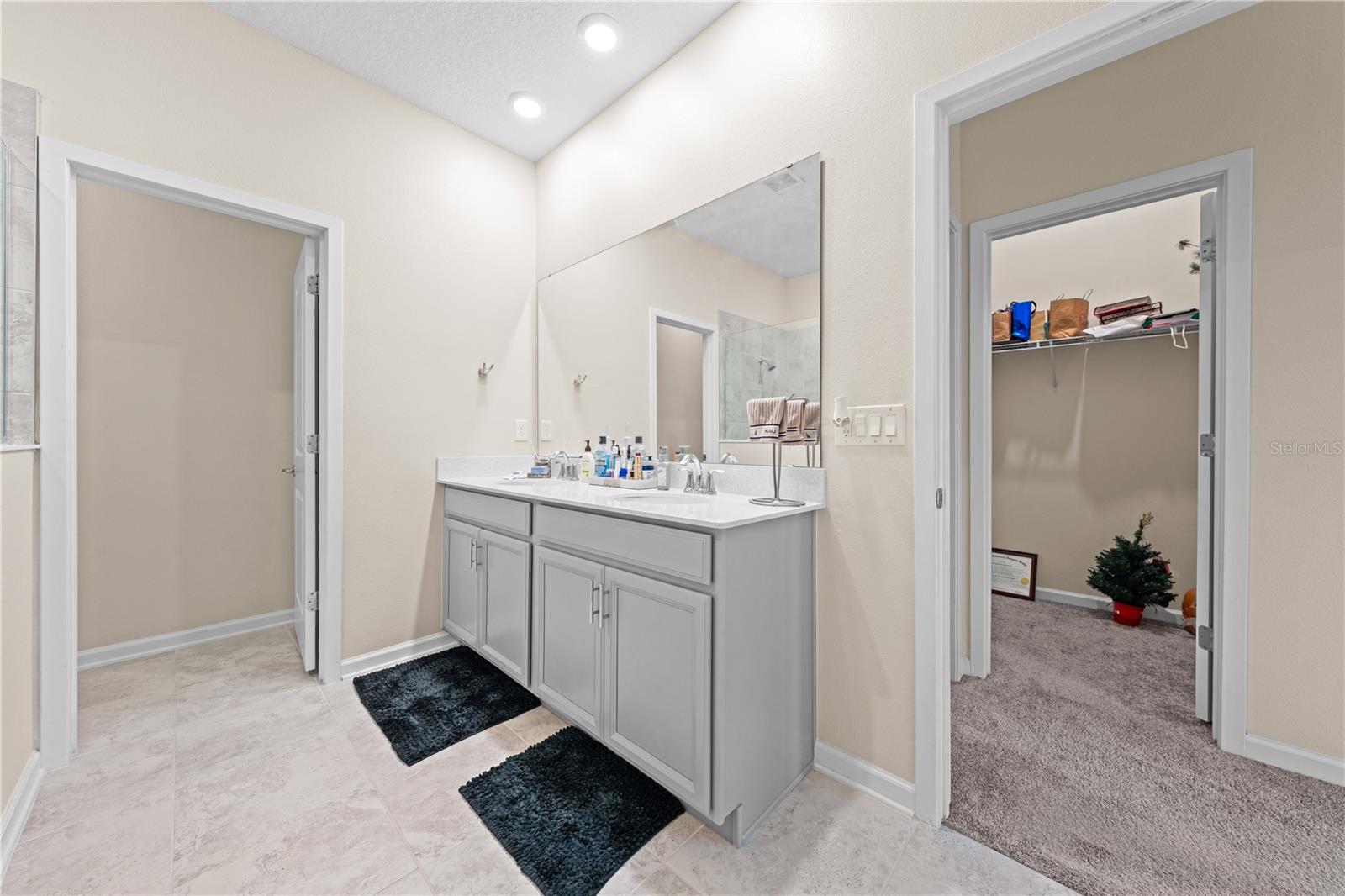 Image 32 of 53 For 1729 Chatsworth Circle
