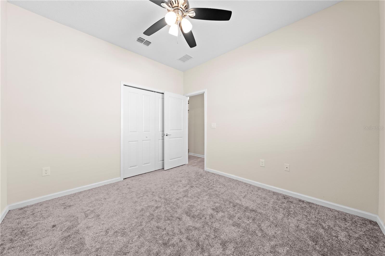 Image 35 of 53 For 1729 Chatsworth Circle