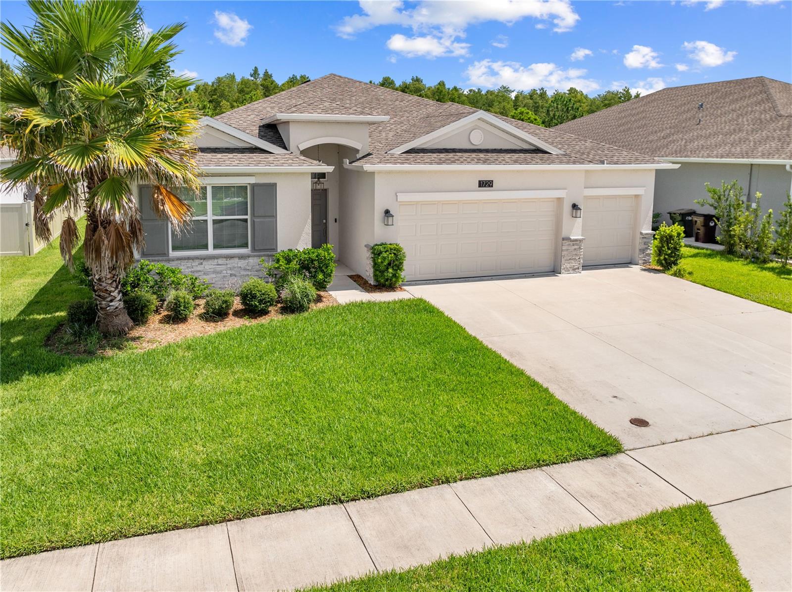 Image 4 of 53 For 1729 Chatsworth Circle
