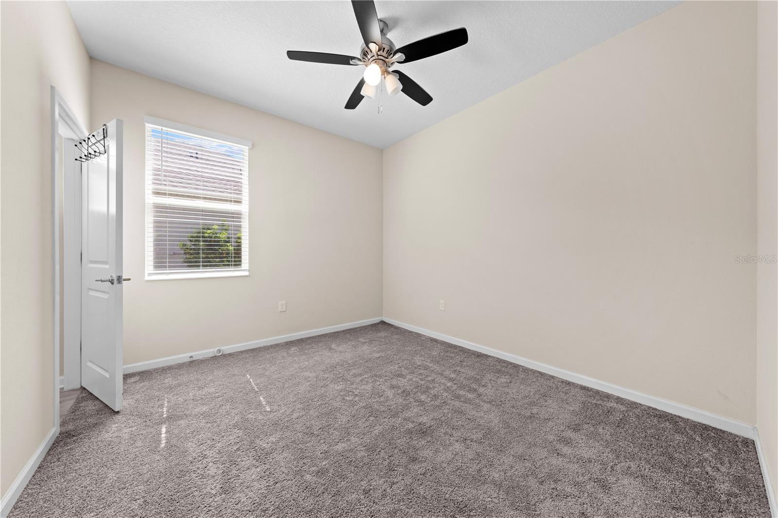 Image 41 of 53 For 1729 Chatsworth Circle