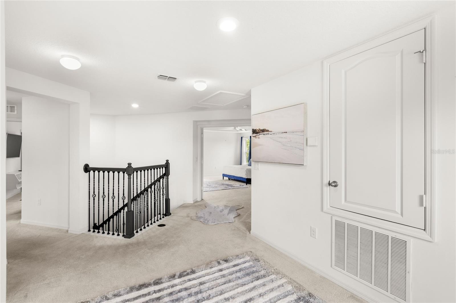 Image 11 of 34 For 8018 Bowery Drive