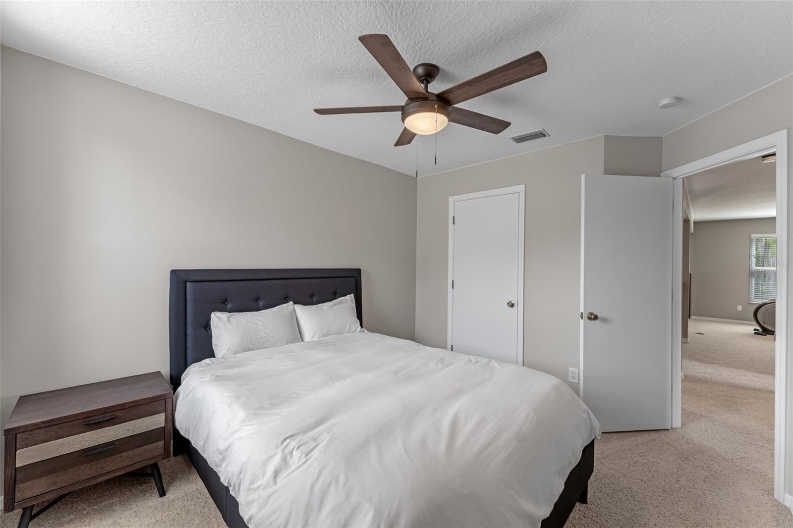 Image 17 of 28 For 1041 Mccully Court