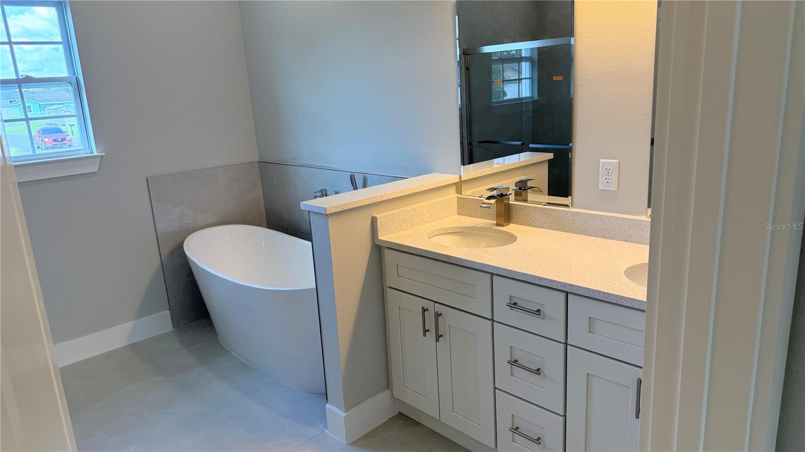 Image 12 of 30 For 14374 33rd Court Road