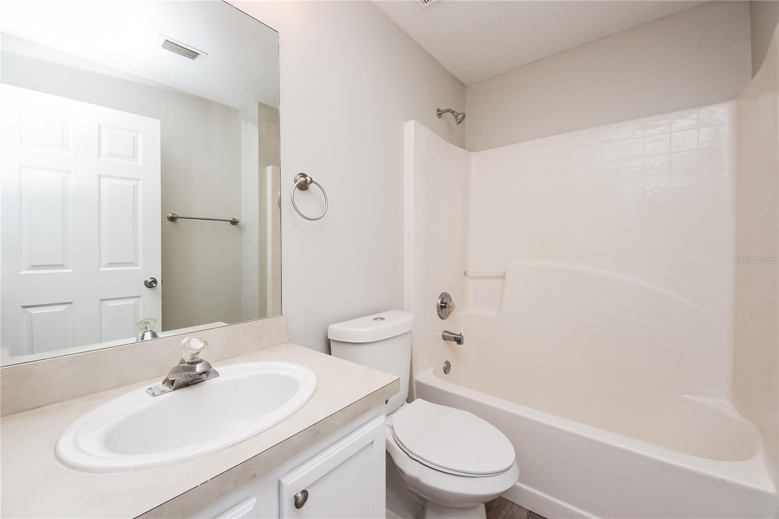 Image 14 of 16 For 1186 Eden Drive