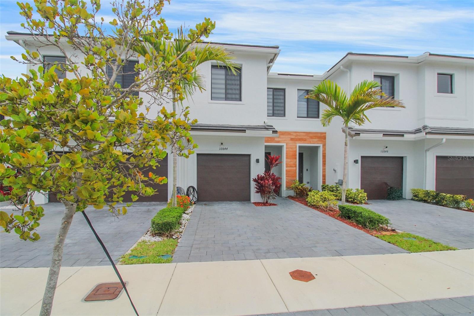 Image 3 of 41 For 10844 232nd Terrace