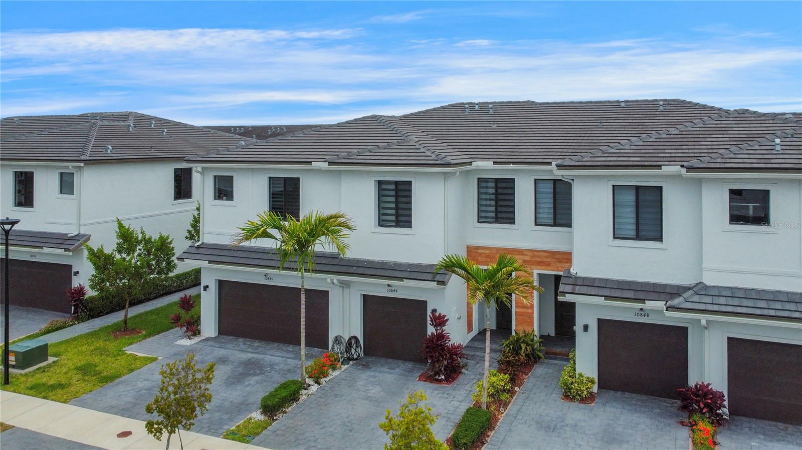 Image 33 of 41 For 10844 232nd Terrace