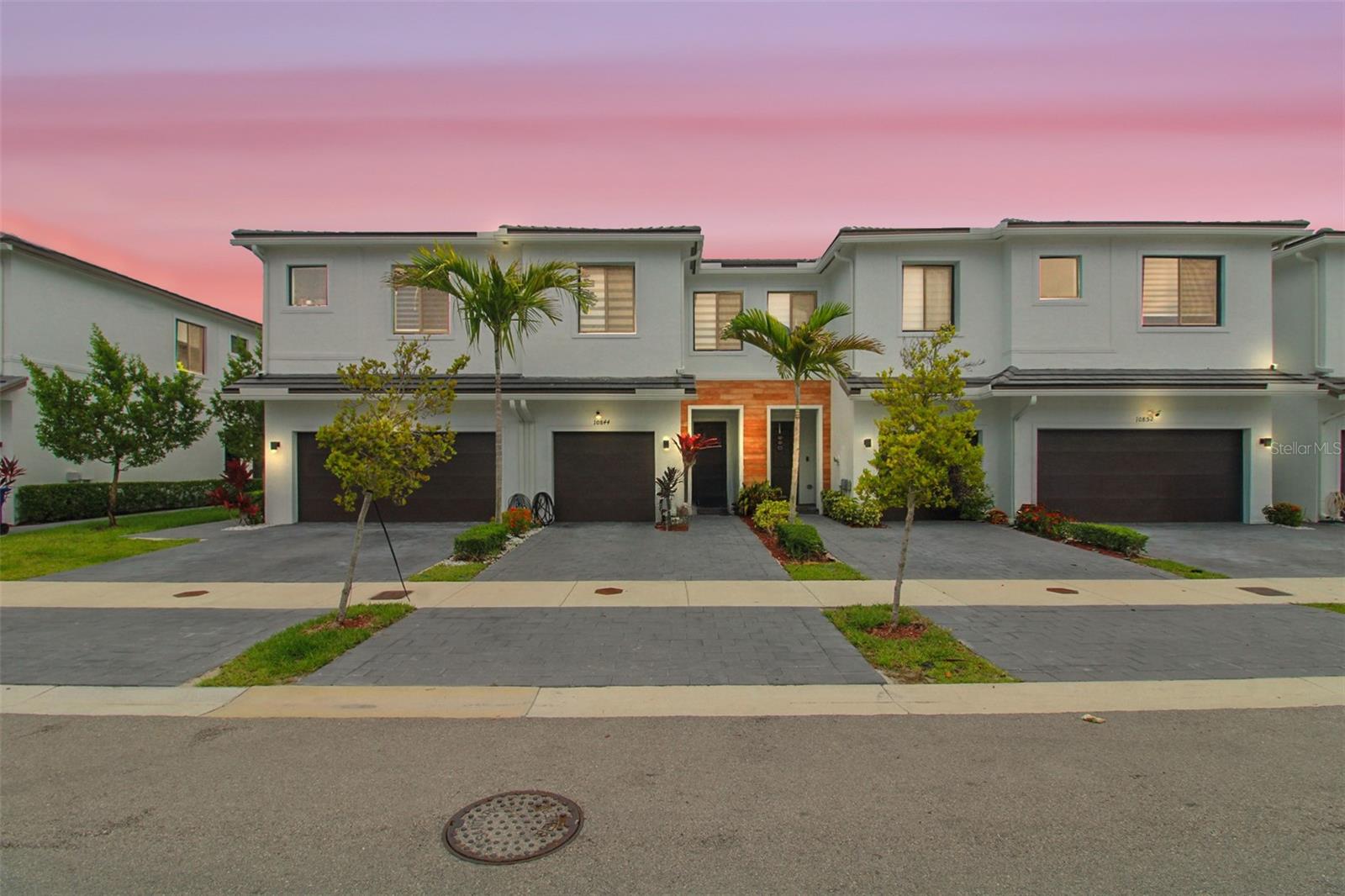 Image 4 of 41 For 10844 232nd Terrace