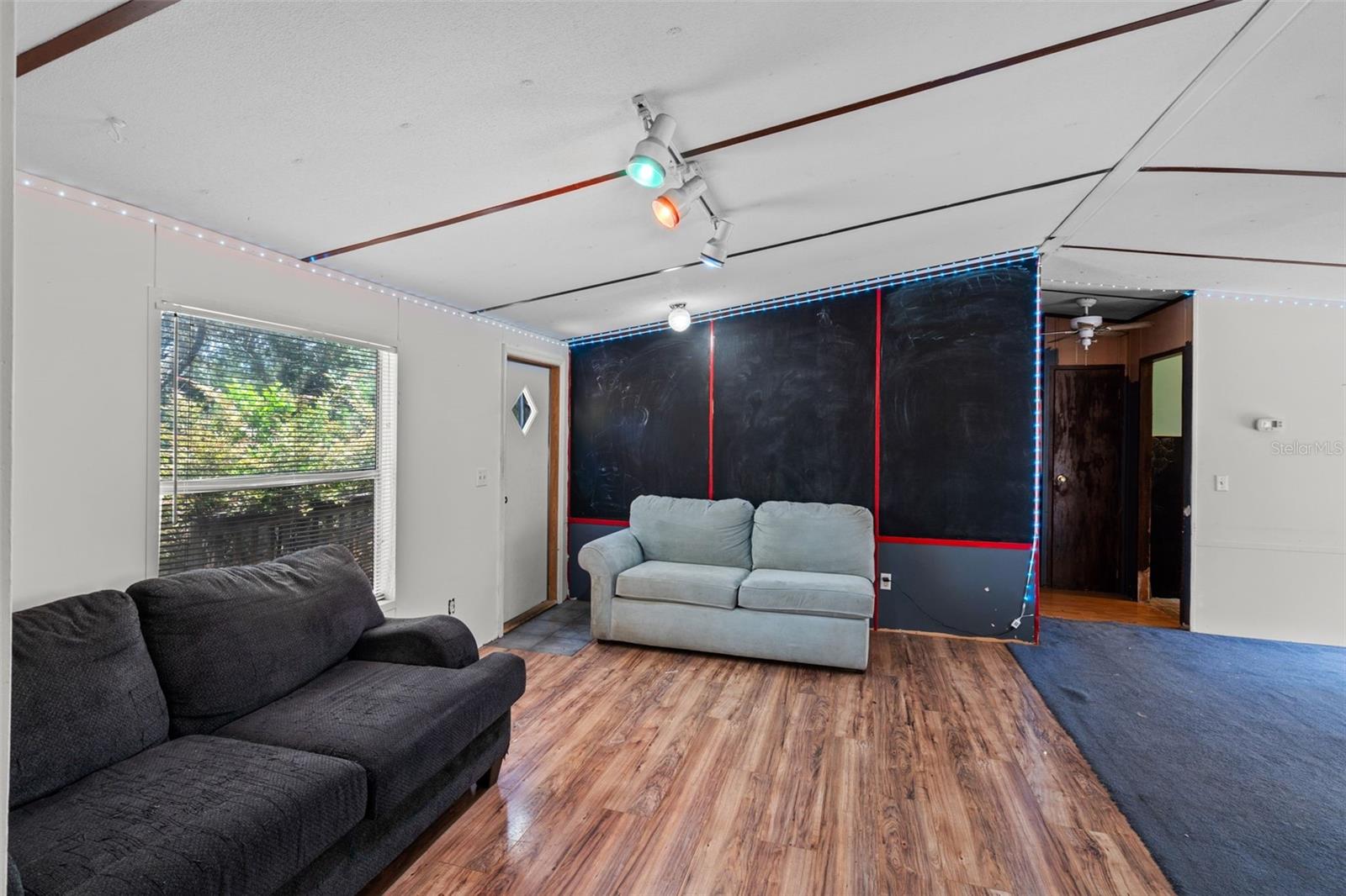 Image 11 of 44 For 31315 Benton Drive