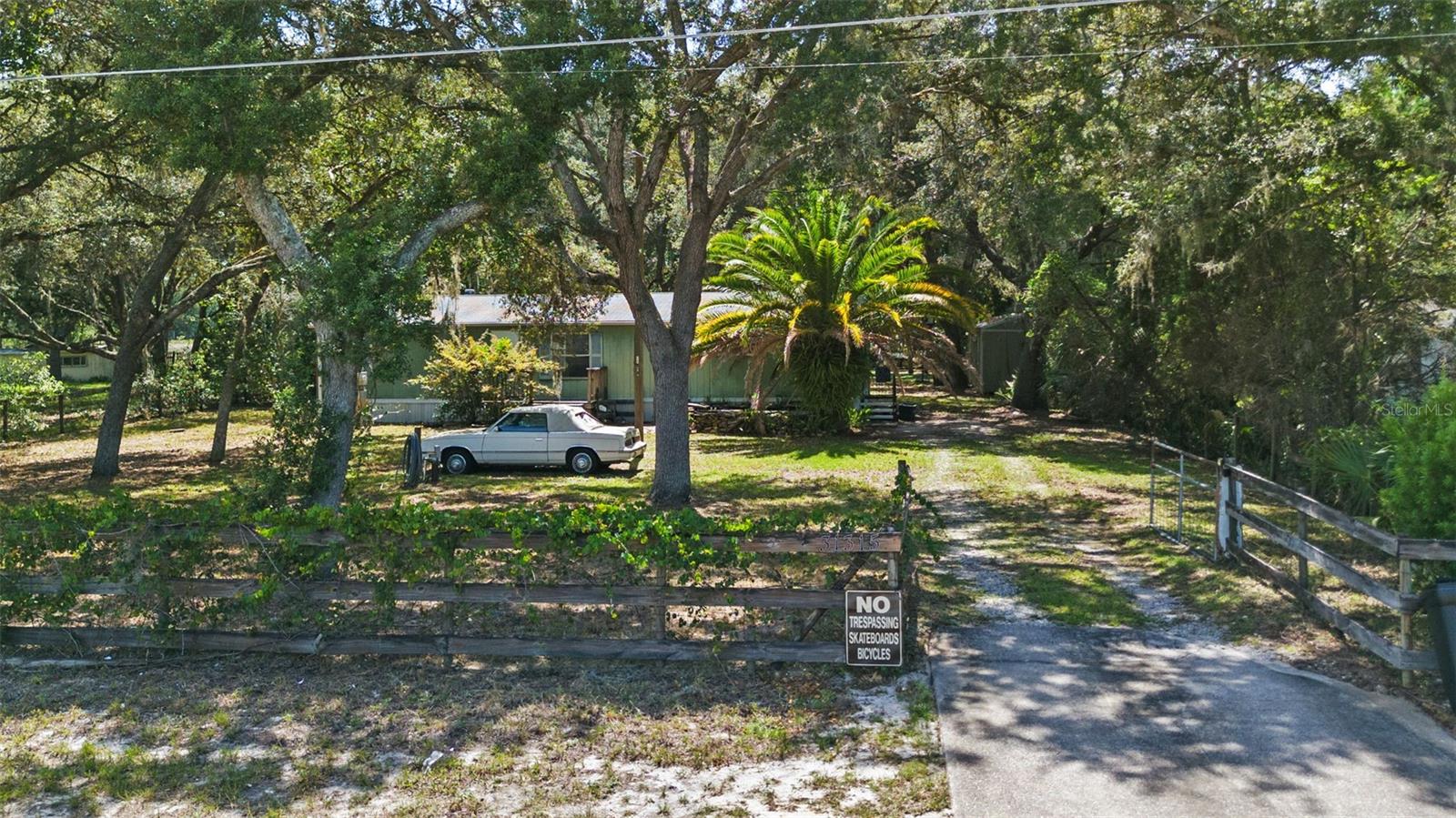 Image 34 of 44 For 31315 Benton Drive