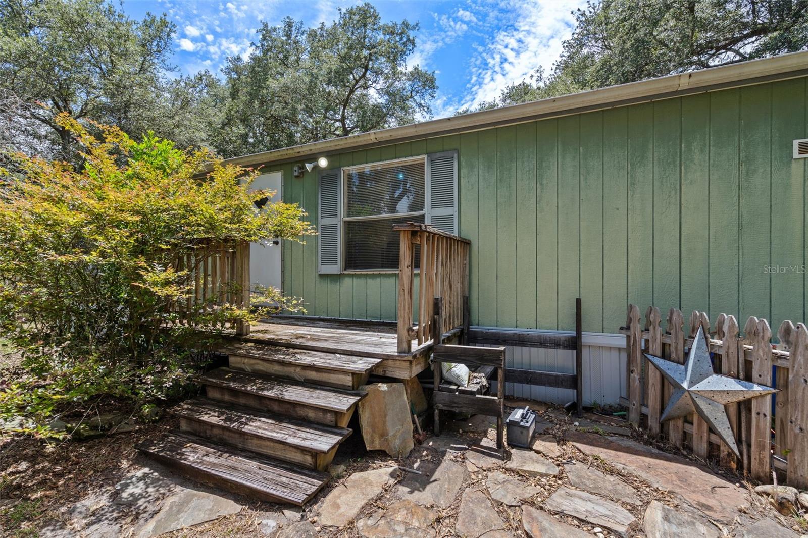 Image 6 of 44 For 31315 Benton Drive