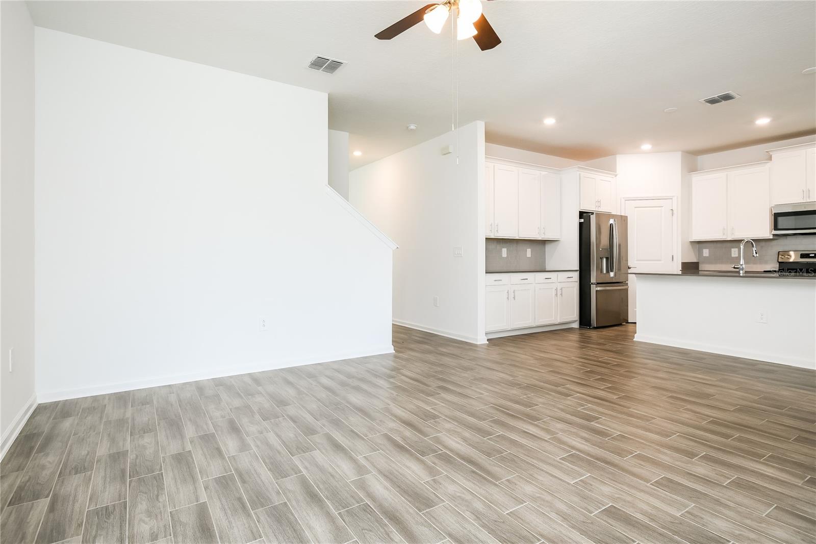Image 8 of 16 For 6433 Sprucepine Lane