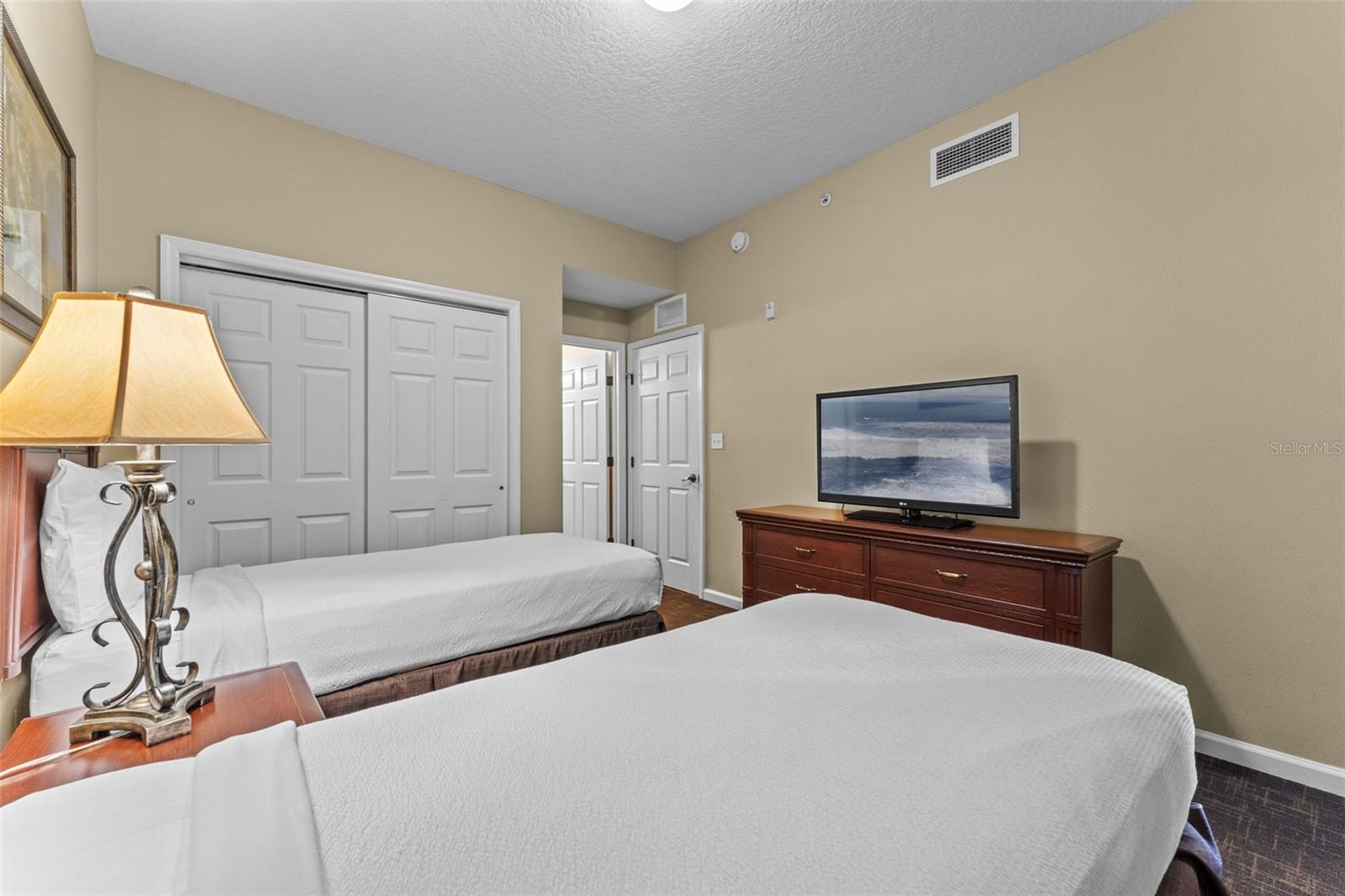 Image 18 of 66 For 8763 Worldquest Boulevard 5104