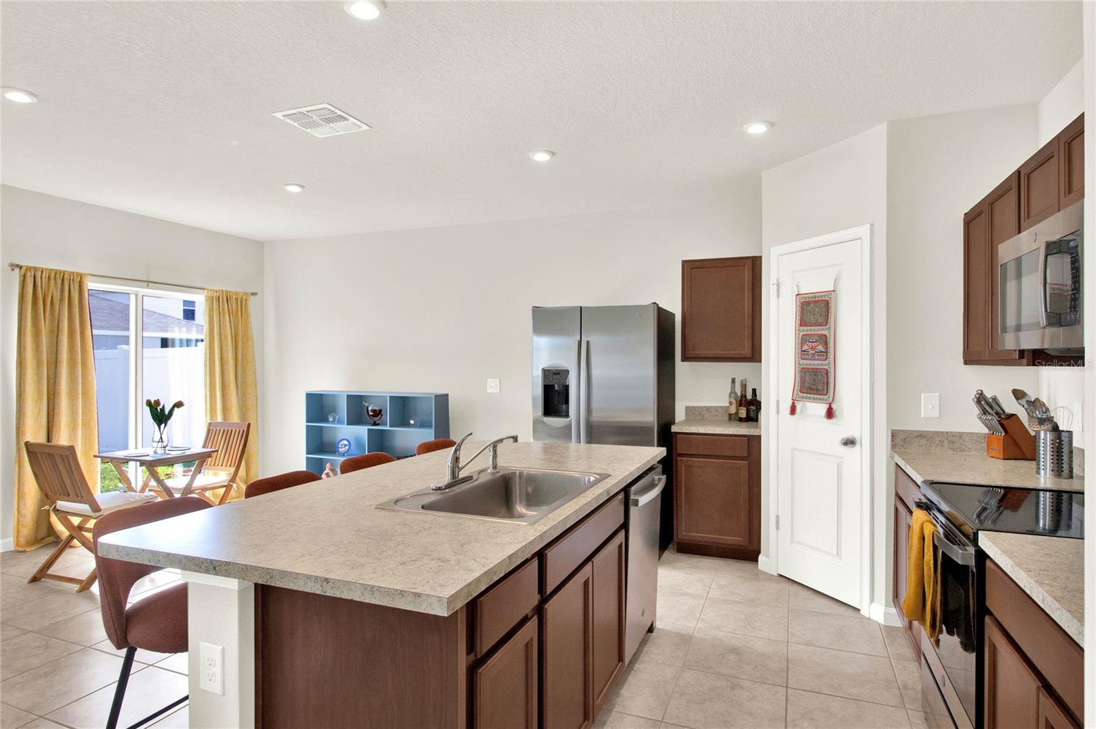 Image 12 of 32 For 1511 Finnigan Circle