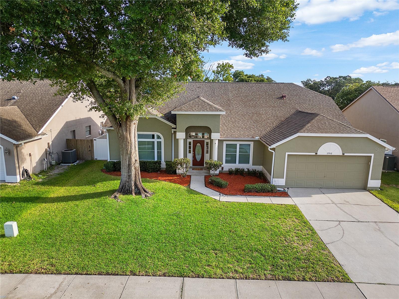 Image 2 of 38 For 12910 Forestedge Circle