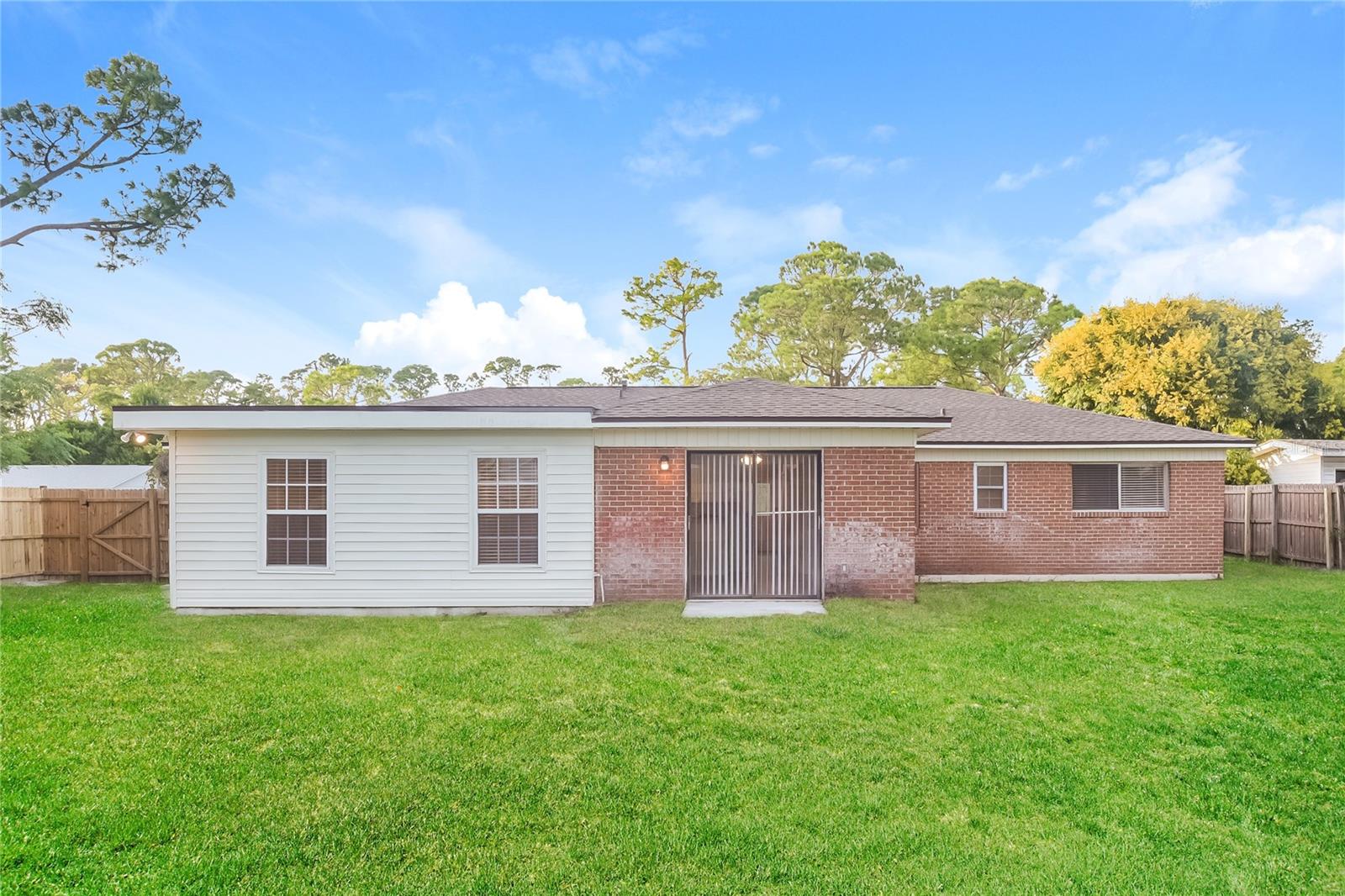 Image 16 of 16 For 115 Westwood Drive