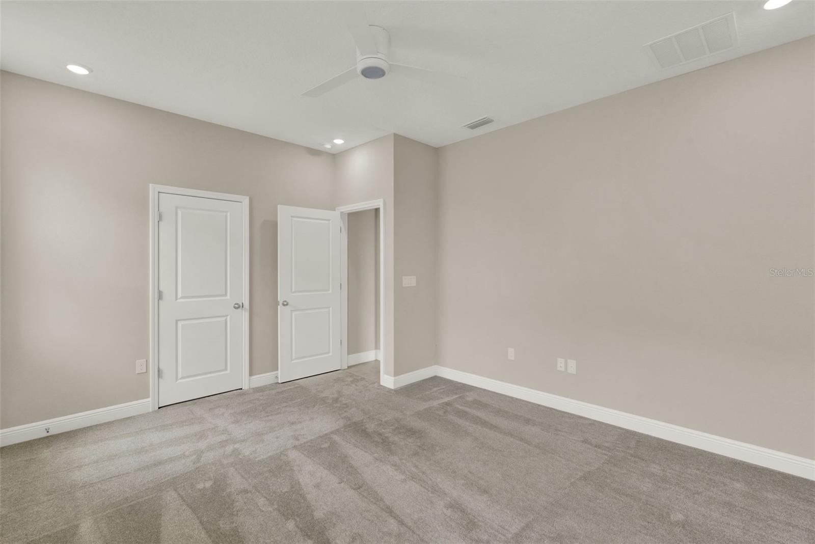 Image 14 of 22 For 2063 Keystone Pass Boulevard