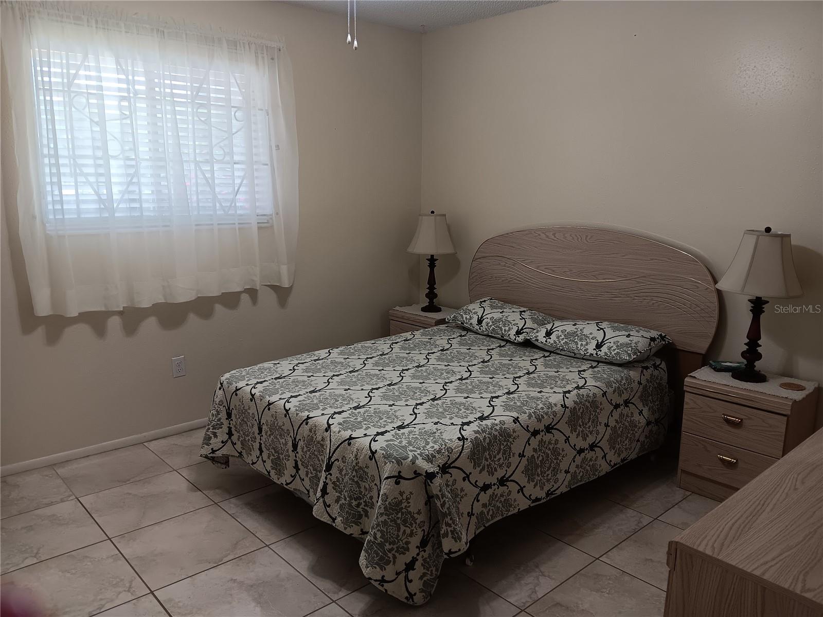 Image 10 of 15 For 2806 Powers Drive 8