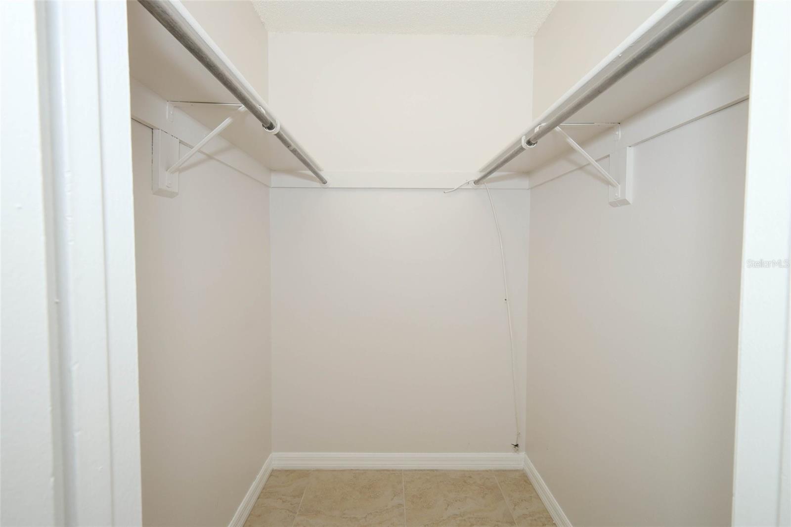 Image 22 of 56 For 2517 Windward Way