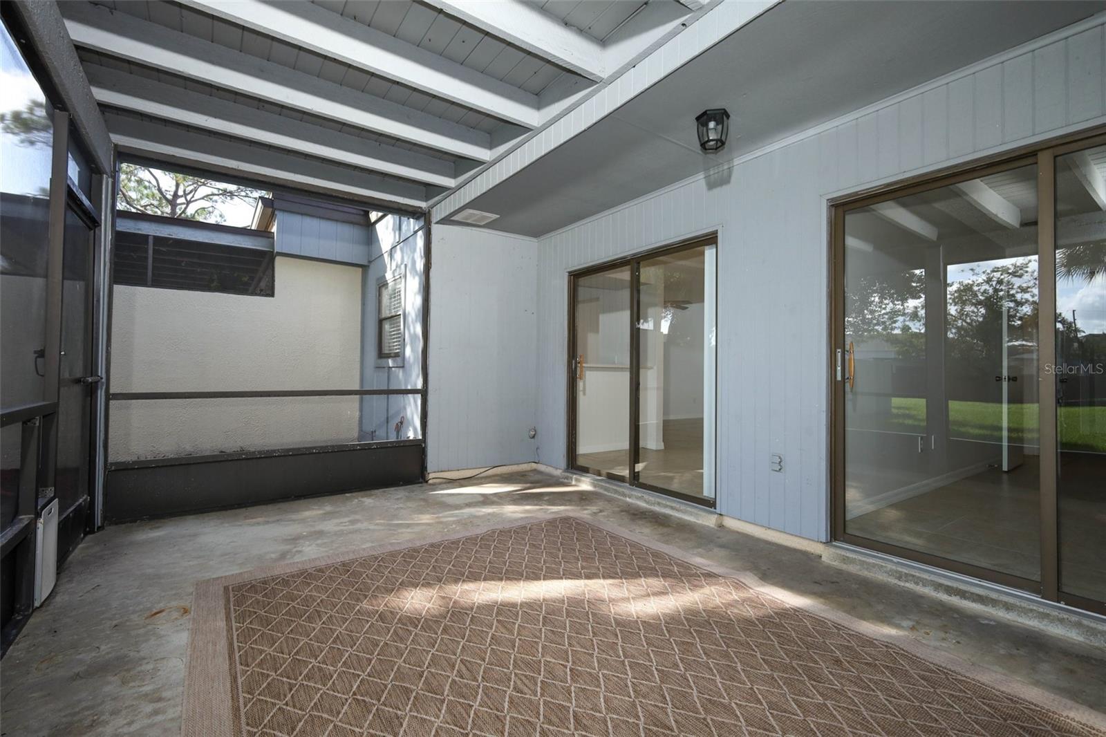 Image 28 of 56 For 2517 Windward Way
