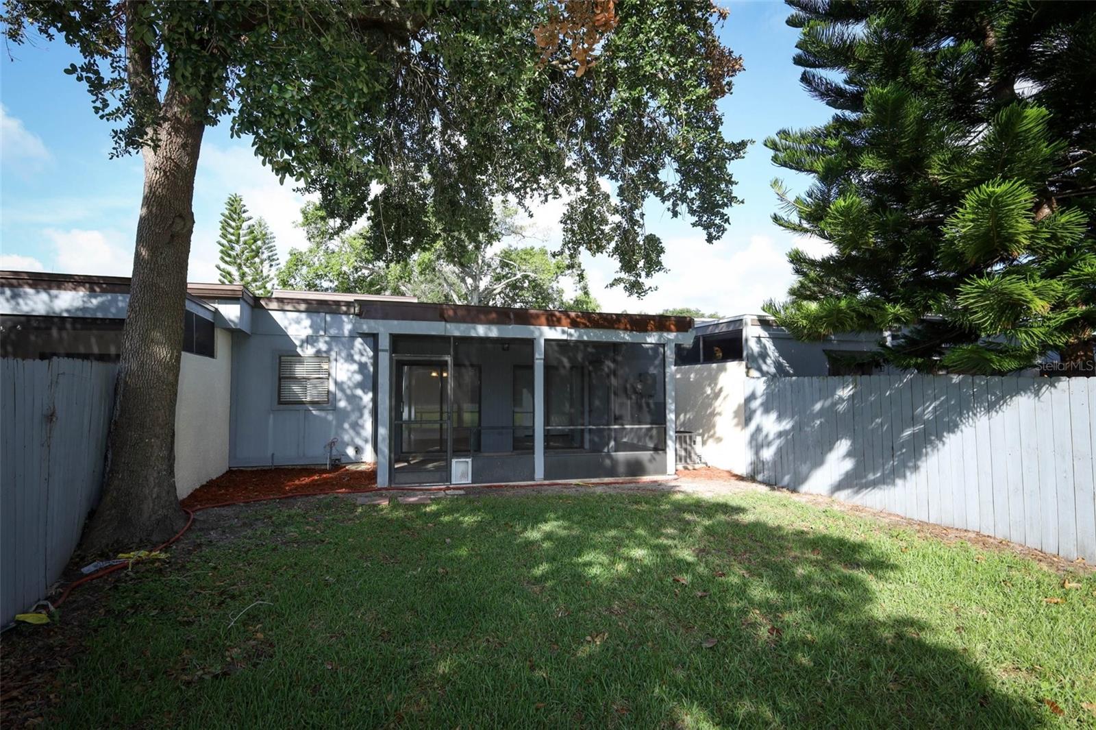 Image 32 of 56 For 2517 Windward Way