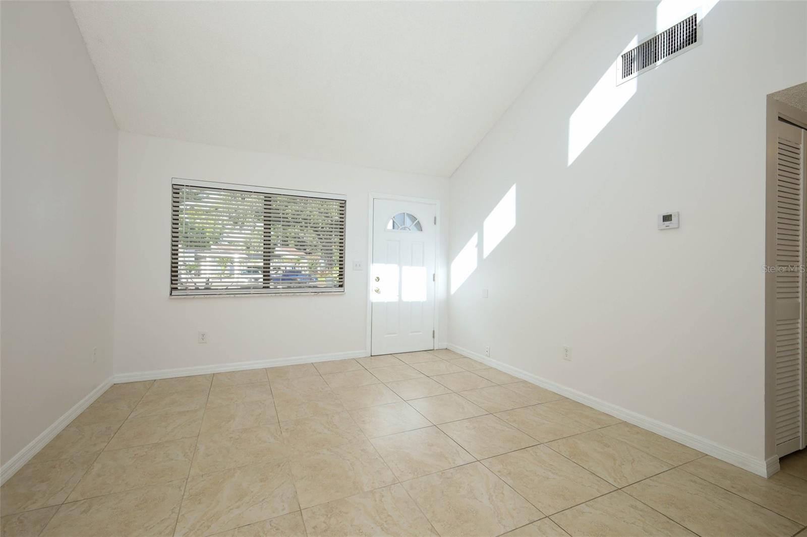 Image 4 of 56 For 2517 Windward Way