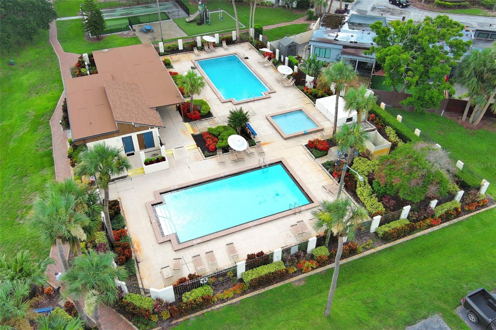 Image 42 of 56 For 2517 Windward Way