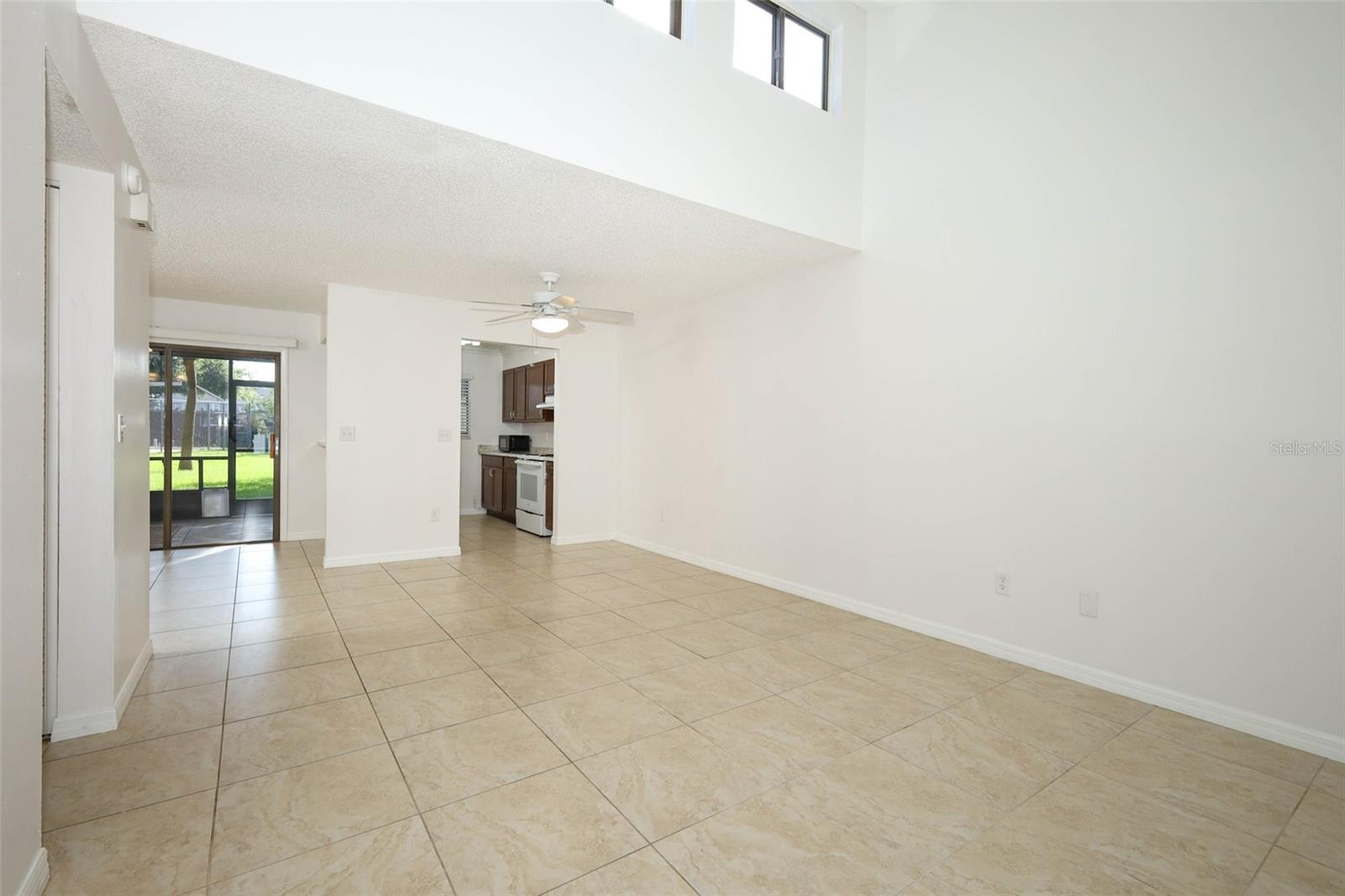 Image 5 of 56 For 2517 Windward Way