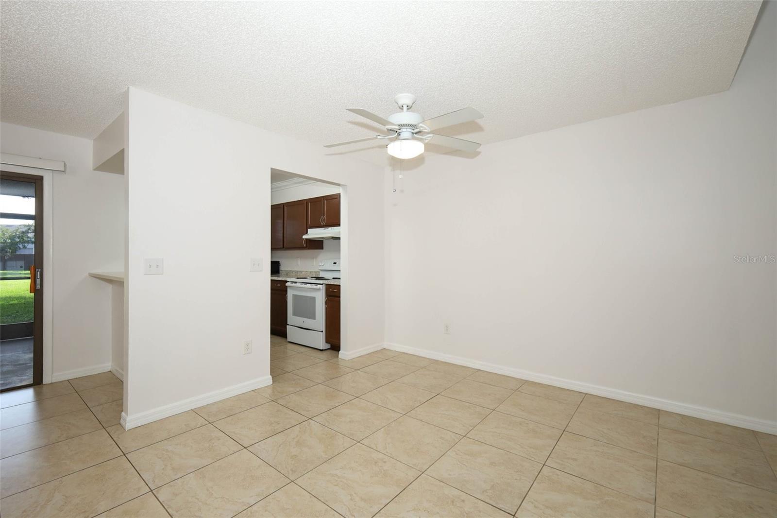 Image 7 of 56 For 2517 Windward Way