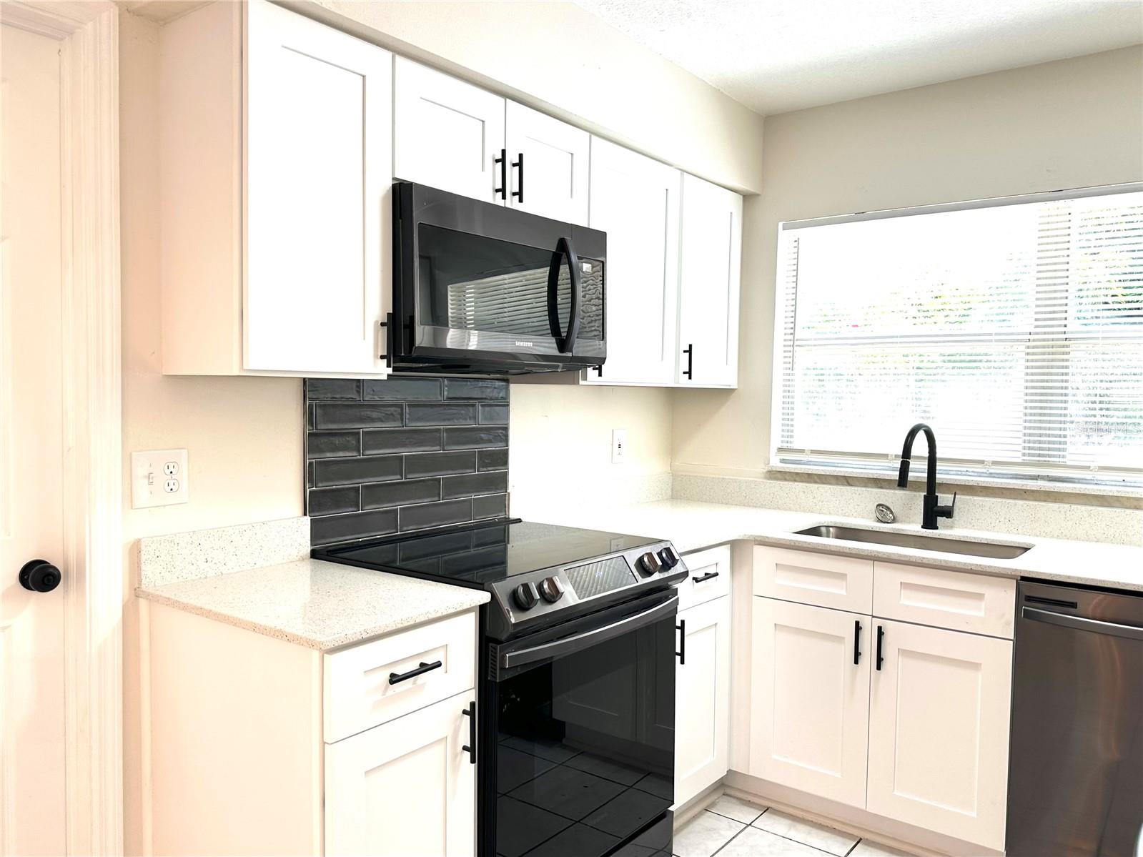 Image 6 of 20 For 4219 Chateau Road