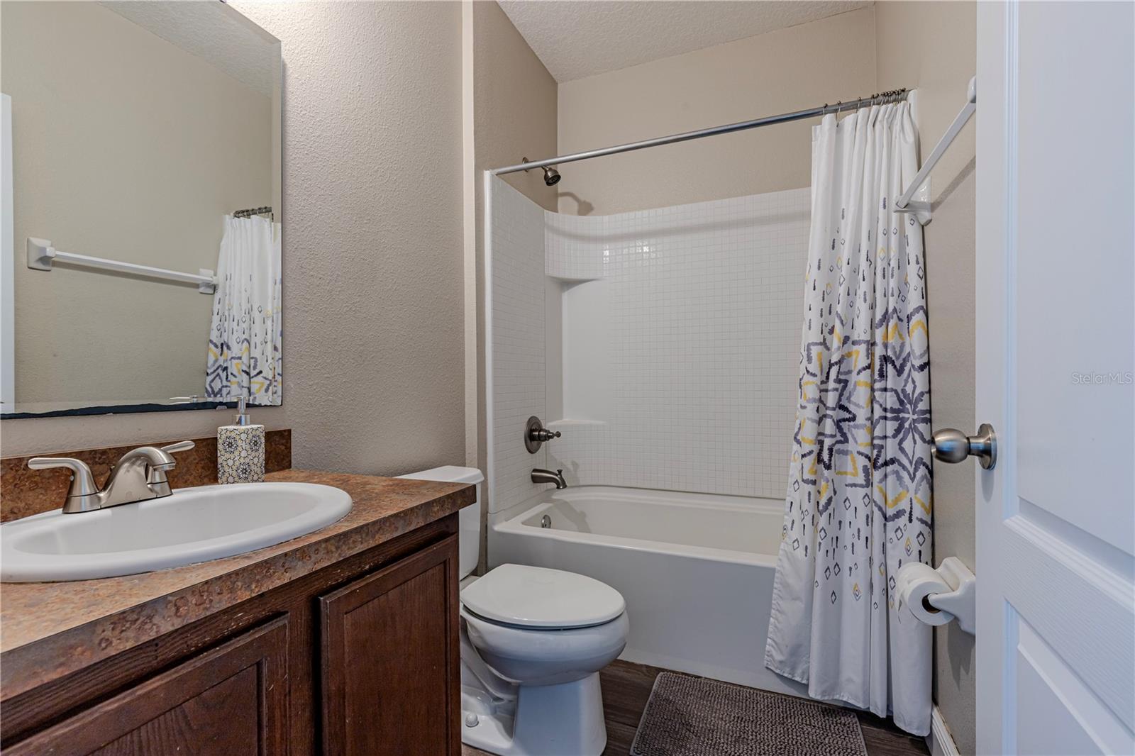 Image 25 of 60 For 3224 Queen Alexandria Drive