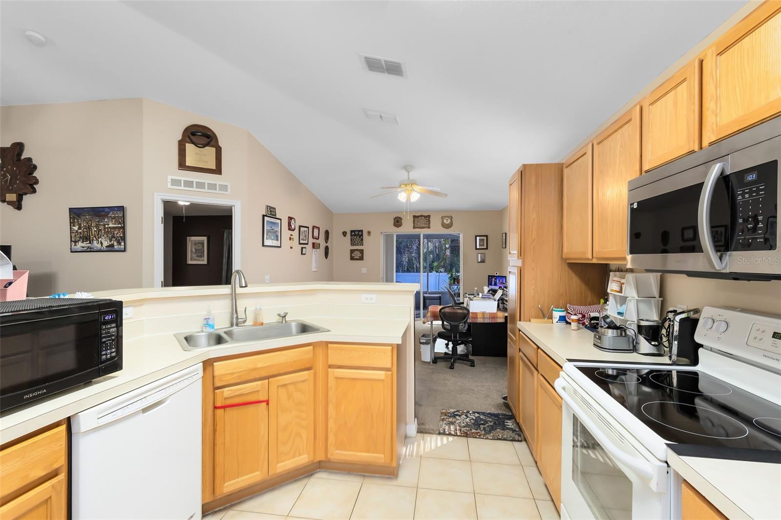 Image 11 of 29 For 16146 Corner Lake Drive