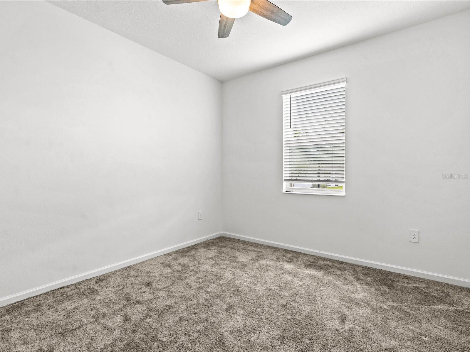 Image 15 of 27 For 2952 Armstrong Avenue