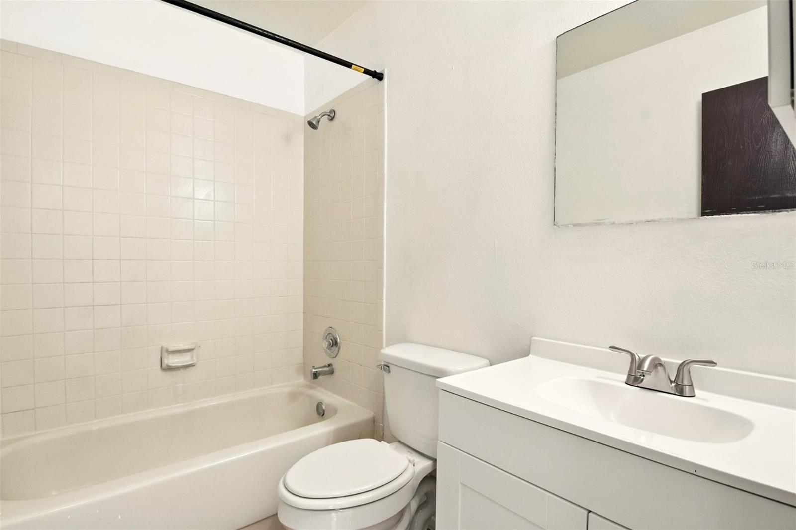 Image 19 of 27 For 4523 Hidden Oak Court