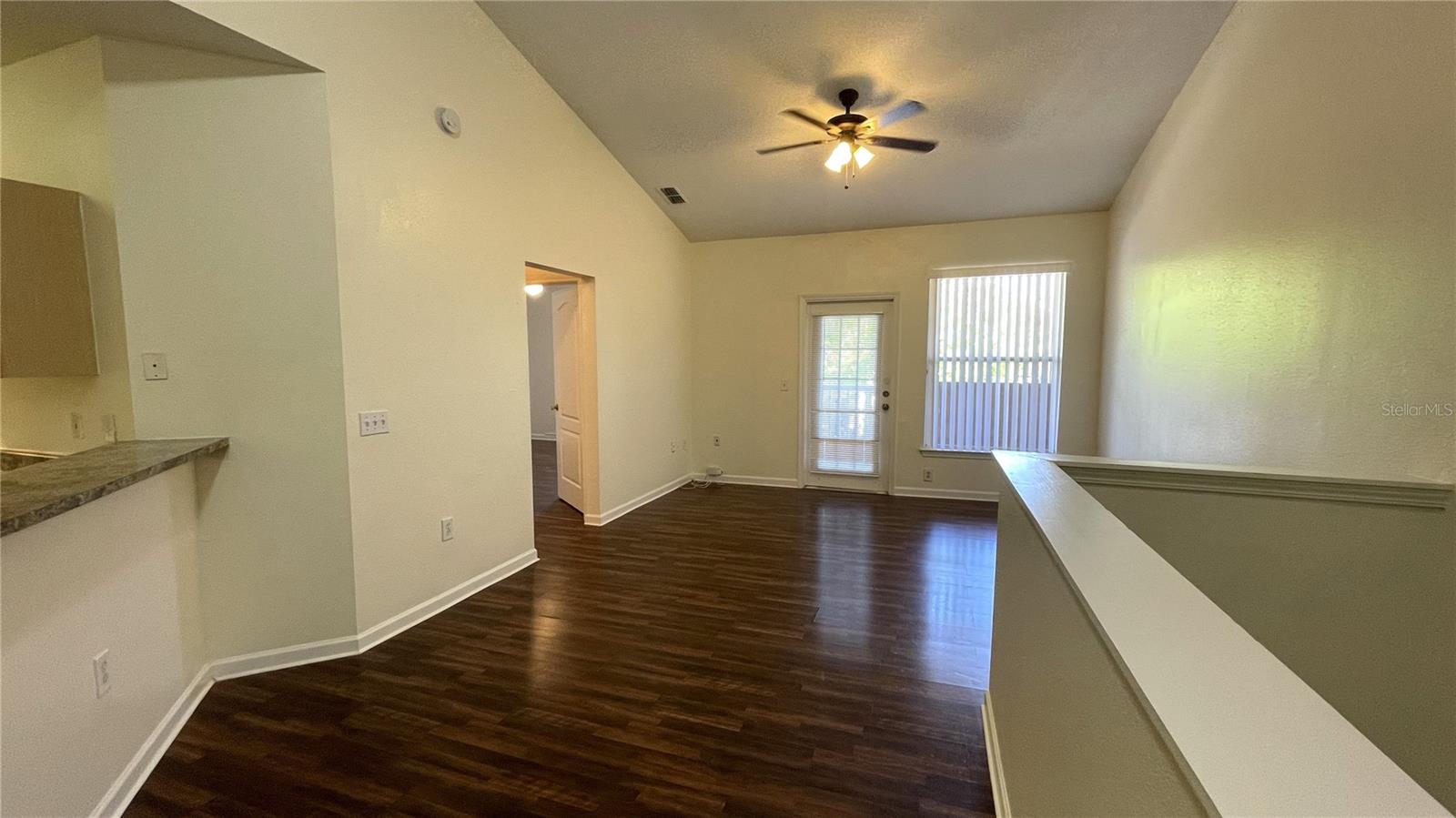Image 7 of 21 For 17952 Villa Creek Drive