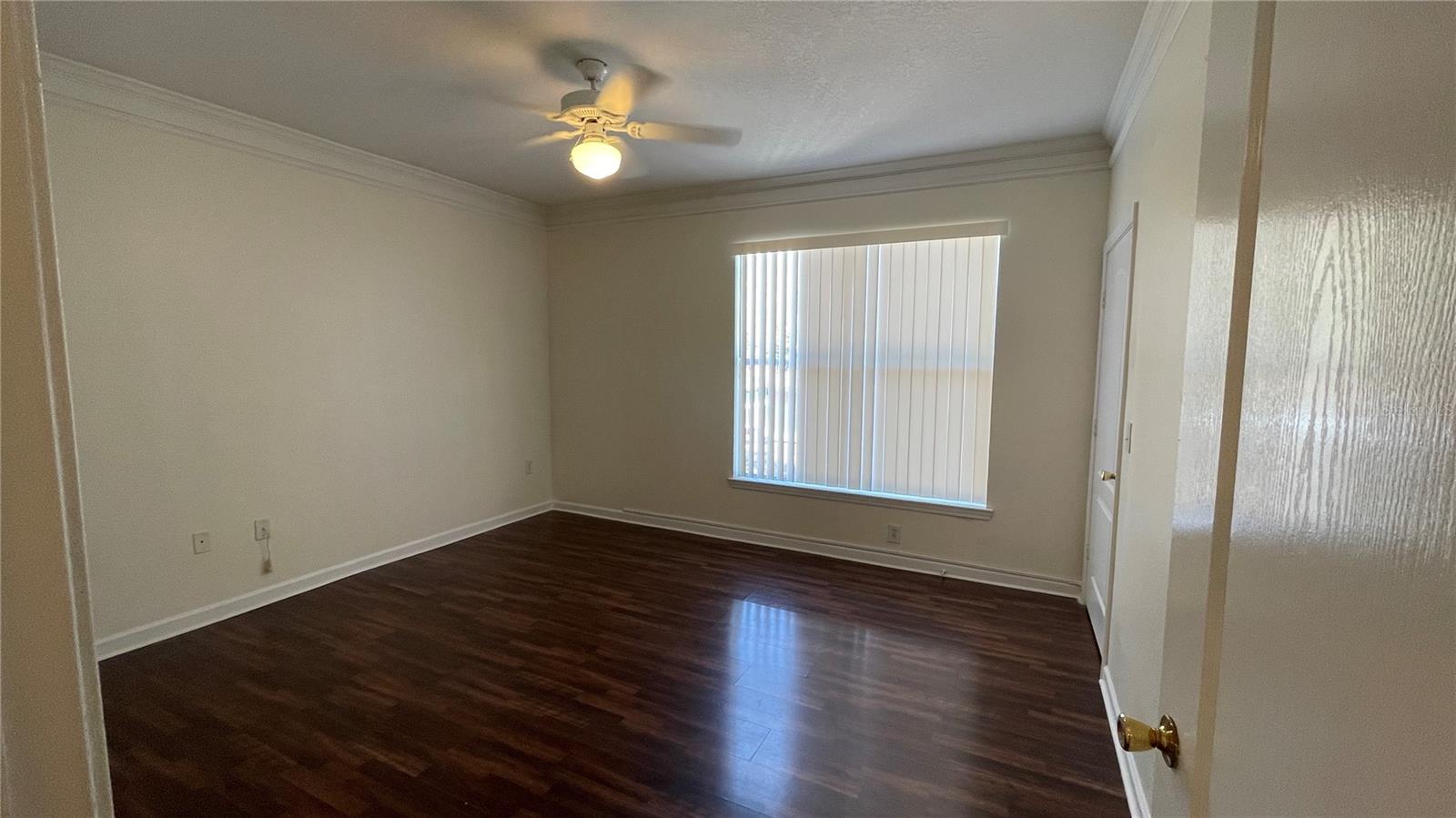 Image 8 of 21 For 17952 Villa Creek Drive