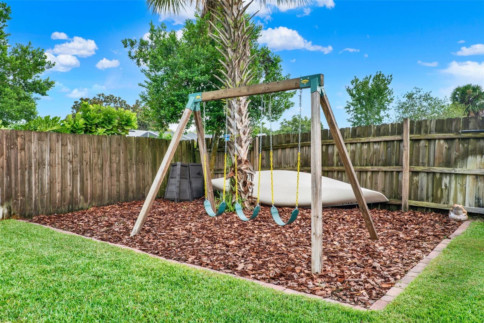 Image 36 of 42 For 1511 Suzanne Way