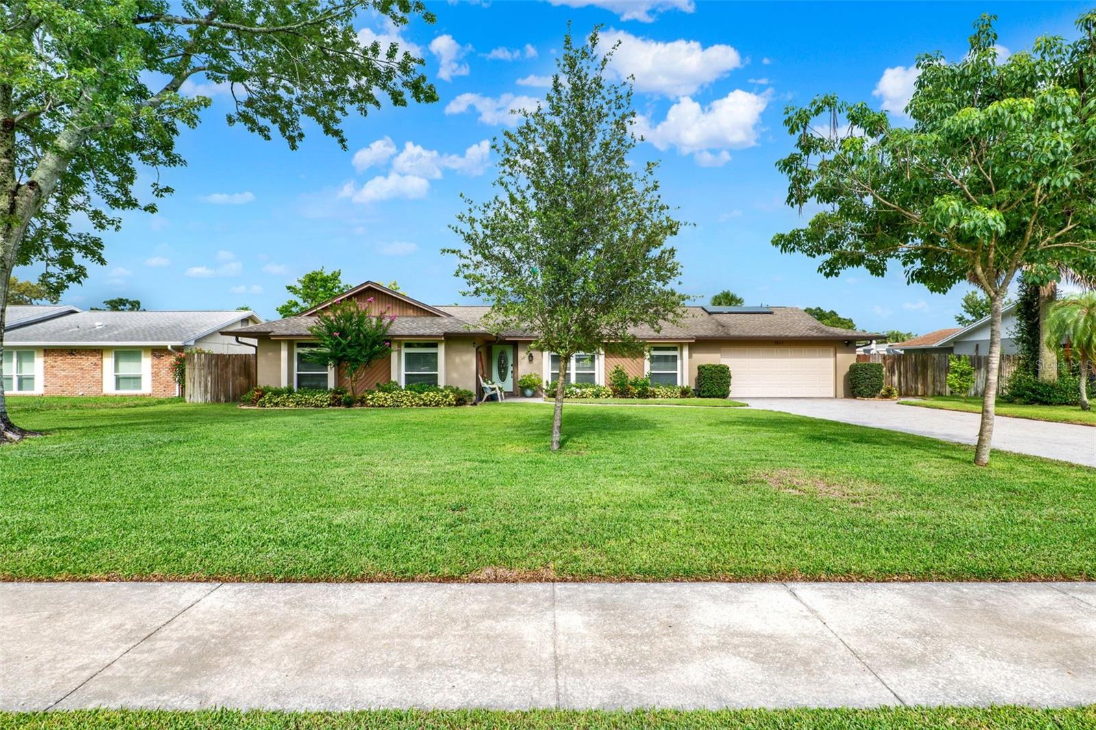 Image 4 of 42 For 1511 Suzanne Way