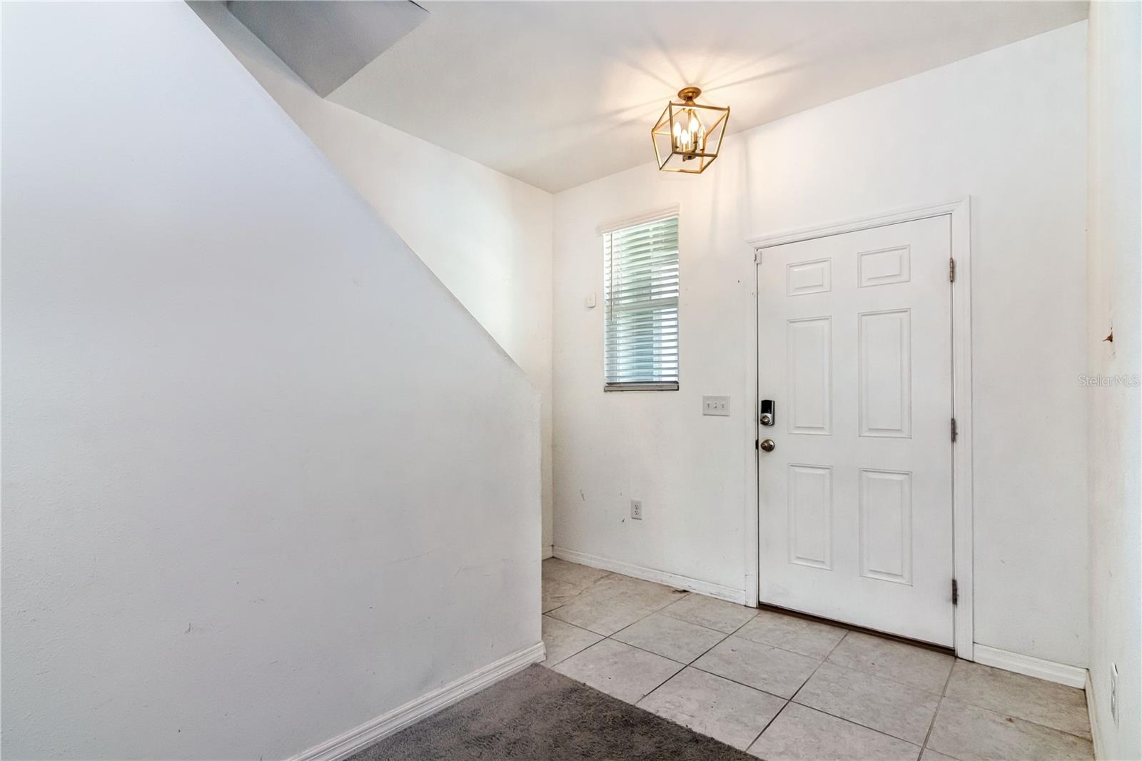 Image 7 of 37 For 1120 Merrill Street