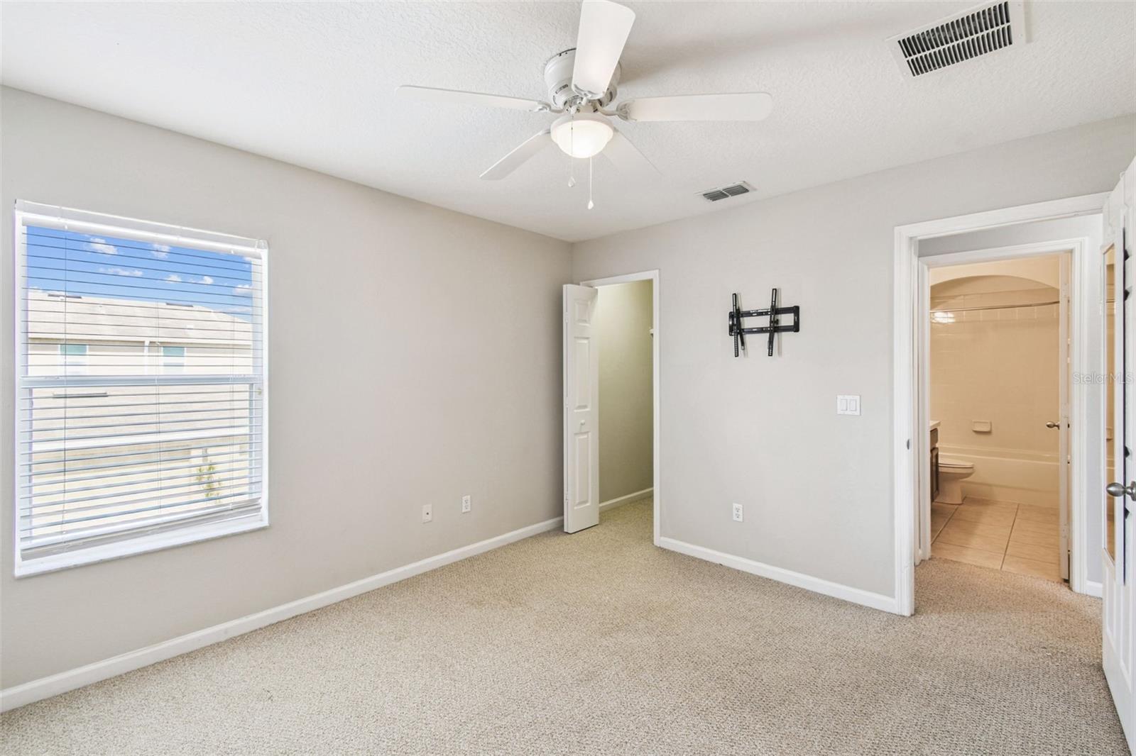 Image 41 of 74 For 1248 Honey Blossom Drive