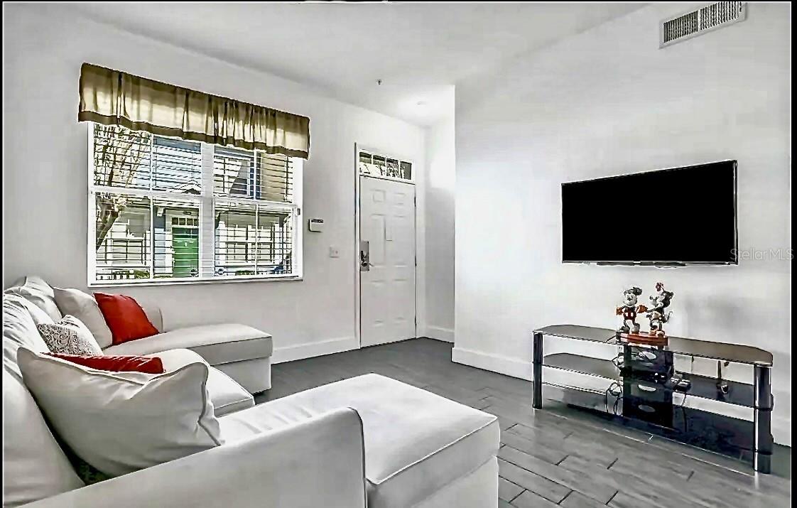 Image 3 of 18 For 2200 San Christabolo Drive 105